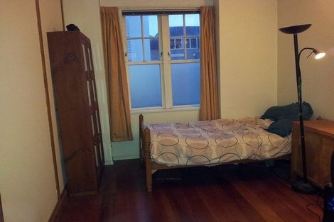 Photo of property in Hopper Street Apartments, 4/20 Hopper Street, Mount Cook, Wellington, 6011