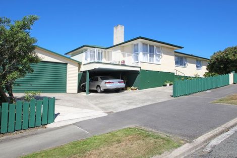 Photo of property in 1 Blyth Street, Holmes Hill, Oamaru, 9401