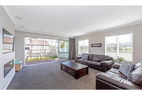 Photo of property in 200 Harris Drive, Silverdale, 0932