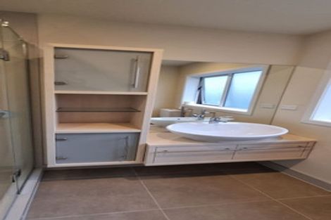 Photo of property in 16 Landop Terrace, Howick, Auckland, 2014