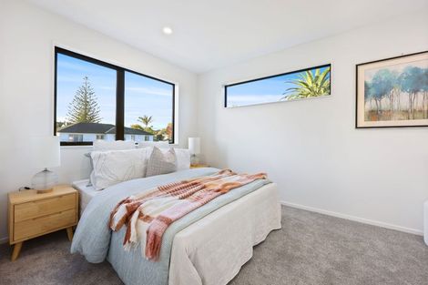 Photo of property in 13b Meadway, Sunnyhills, Auckland, 2010