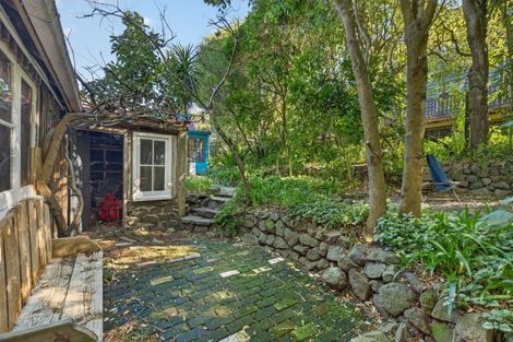 Photo of property in 38 Voelas Road, Lyttelton, 8082