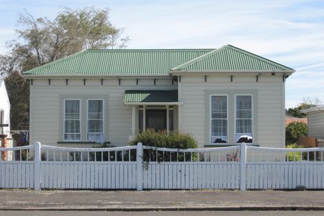 Photo of property in 7 Argyle Street, Whanganui, 4500