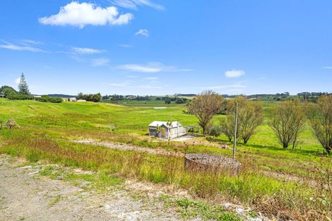 Photo of property in 413 Waihue Road, Dargaville, 0372