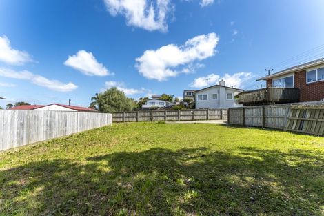 Photo of property in 221a Eskdale Road, Birkenhead, Auckland, 0626