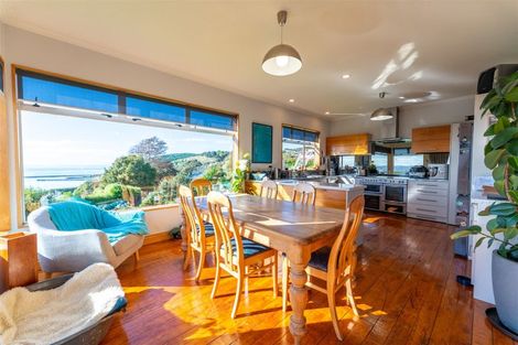 Photo of property in 51 Wharfe Street, South Hill, Oamaru, 9400