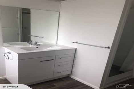 Photo of property in 2/35 Glenvar Road, Torbay, Auckland, 0630