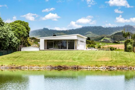 Photo of property in 1158 East Coast Road, Whakatiwai, Pokeno, 2473