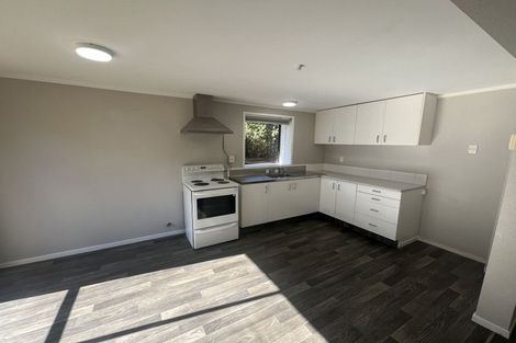 Photo of property in 18 Deodar Place, Totara Heights, Auckland, 2105