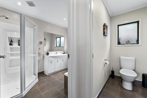 Photo of property in 11a Lemont Place, Westown, New Plymouth, 4310