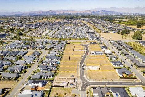 Photo of property in 8 Perehia Mews, Marshland, Christchurch, 8083