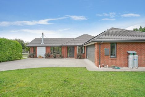 Photo of property in 8 Haydon Place, Amberley, 7410