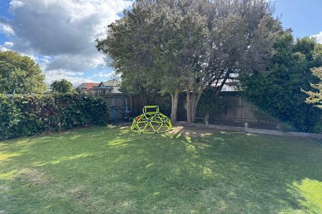 Photo of property in 404 Lascelles Street, Saint Leonards, Hastings, 4120