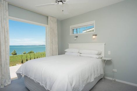 Photo of property in 15 Sands Road, Glenbervie, 0173