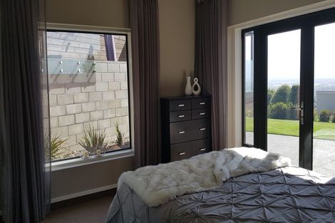 Photo of property in 30 Harry Ell Drive, Cashmere, Christchurch, 8022