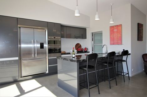 Photo of property in 24 Lewis Road, Springvale, Alexandra, 9393