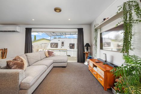 Photo of property in 6 Corilin Place, Mangakakahi, Rotorua, 3015