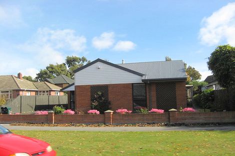 Photo of property in 2/33 Brodie Street, Ilam, Christchurch, 8041