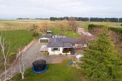 Photo of property in 2139 State Highway 3, Sanson, Palmerston North, 4479