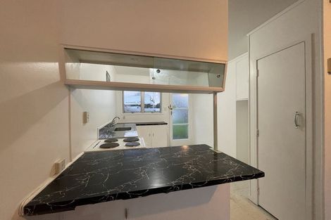 Photo of property in 2/79 Mangere Road, Otahuhu, Auckland, 1062