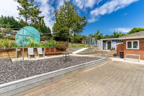 Photo of property in 16 Braeside, Kinmont Park, Mosgiel, 9024
