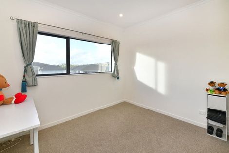 Photo of property in 3 Resolution Drive, Gulf Harbour, Whangaparaoa, 0930