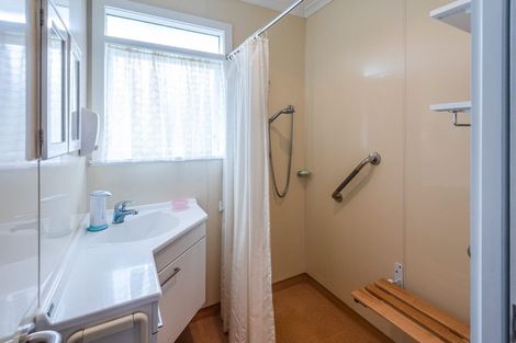 Photo of property in 1 Jonathan Place, Putaruru, 3411