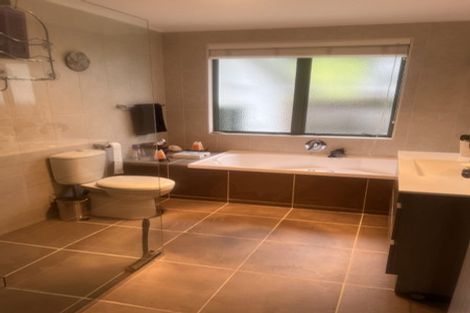 Photo of property in 8 Pukeora Way, Mangawhai, 0505