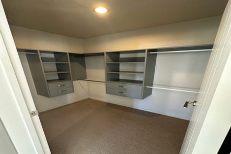 Photo of property in 72 Harrowglen Drive, Northcross, Auckland, 0630