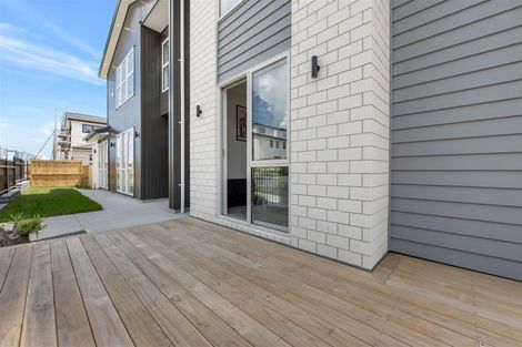 Photo of property in 46 Elevation Street, Flat Bush, Auckland, 2019