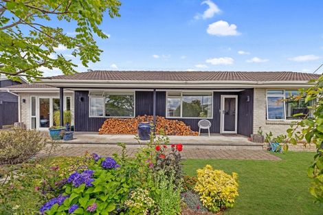 Photo of property in 10 Kew Place, Richmond Heights, Taupo, 3330