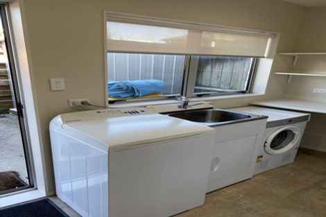 Photo of property in 1/23 Hattaway Avenue, Bucklands Beach, Auckland, 2012