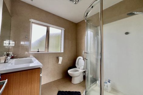 Photo of property in 19a Nile Road, Milford, Auckland, 0620