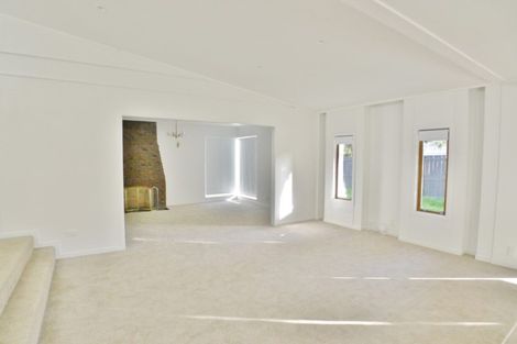 Photo of property in 192 Henderson Valley Road, Henderson, Auckland, 0612