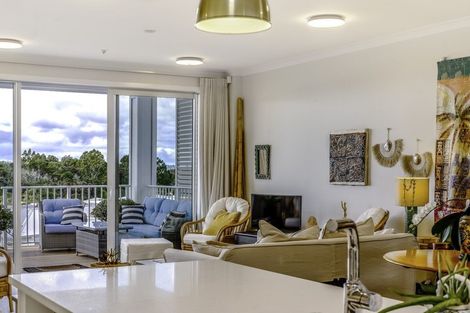 Photo of property in 279 Hibiscus Drive, Orewa, 0931