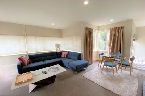 Photo of property in 19 Taupata Street, Redcliffs, Christchurch, 8081