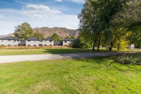 Photo of property in 3 Packhorse Lane, Arthurs Point, Queenstown, 9371