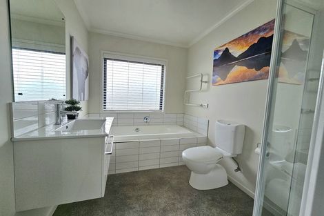 Photo of property in 12 Hopgood Place, Cromwell, 9310