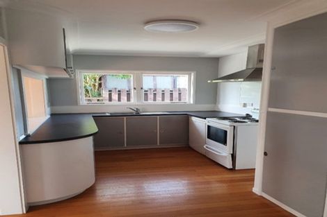 Photo of property in 17 Warriston Avenue, Waiuku, 2123