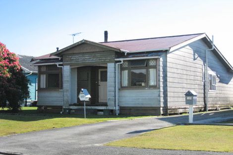 Photo of property in 123 Brittan Street, Hokitika, 7810