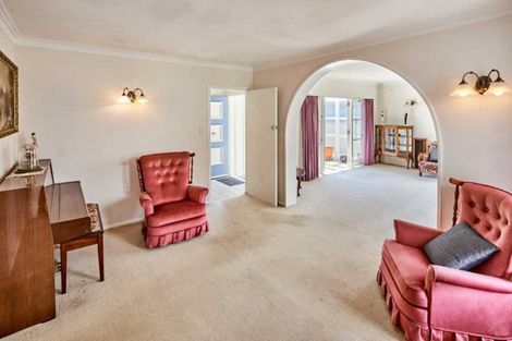 Photo of property in 350 Main Road, Tawa, Wellington, 5028