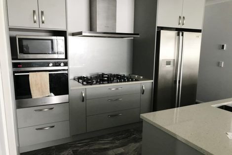 Photo of property in 6 Raithburn Terrace, Pokeno, 2402