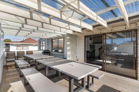 Photo of property in 113 Lorraine Place, Whangamata, 3620