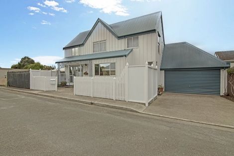 Photo of property in 2 Helena Way, The Wood, Nelson, 7010