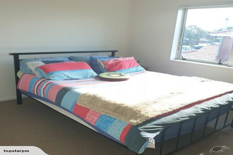 Photo of property in 13 Sohum Place, Manukau, Auckland, 2104