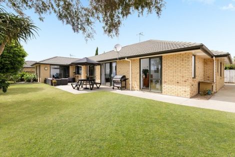 Photo of property in 9 Beachmere Place, Papamoa Beach, Papamoa, 3118