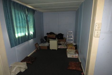 Photo of property in 120 Derby Street, Westport, 7825