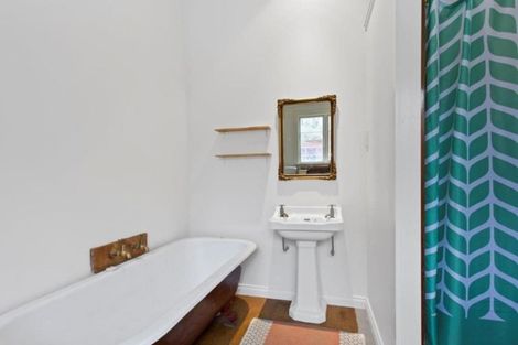 Photo of property in 24 Forbes Street, Sydenham, Christchurch, 8023