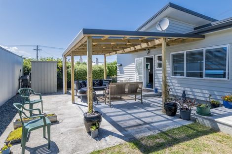 Photo of property in 5 Mack Street, Foxton Beach, Foxton, 4815