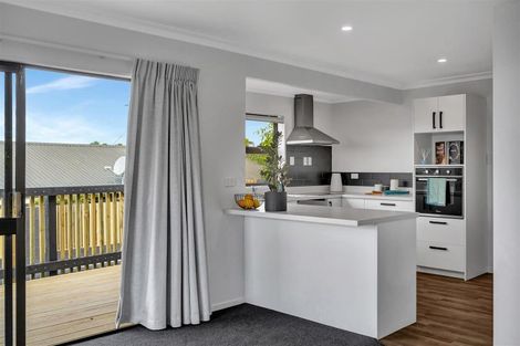 Photo of property in 9 Velma Crescent, Nawton, Hamilton, 3200